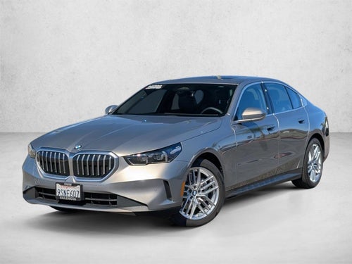 2025 BMW 530i Sedan