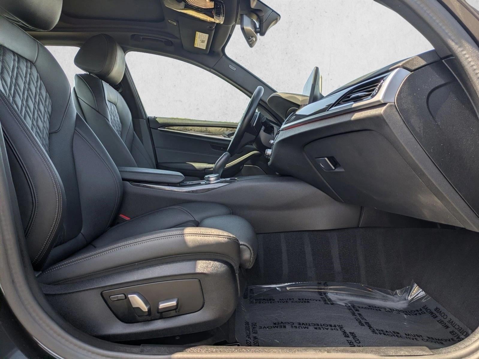2023 BMW 530i Sedan