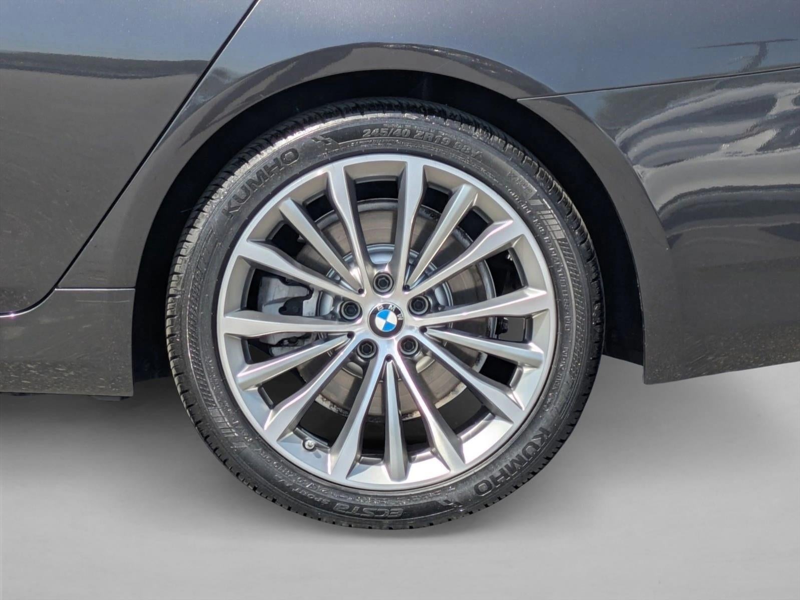 2023 BMW 530i Sedan