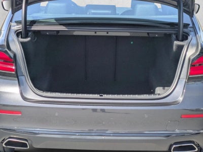 2023 BMW 530i Sedan