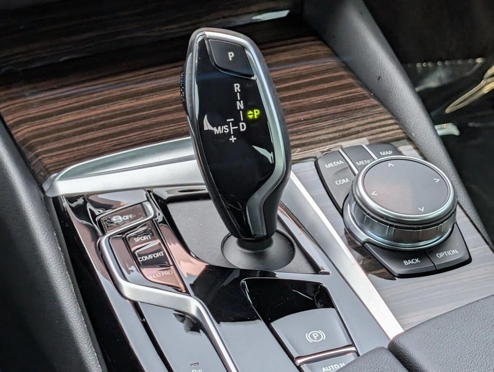 2023 BMW 530i Sedan