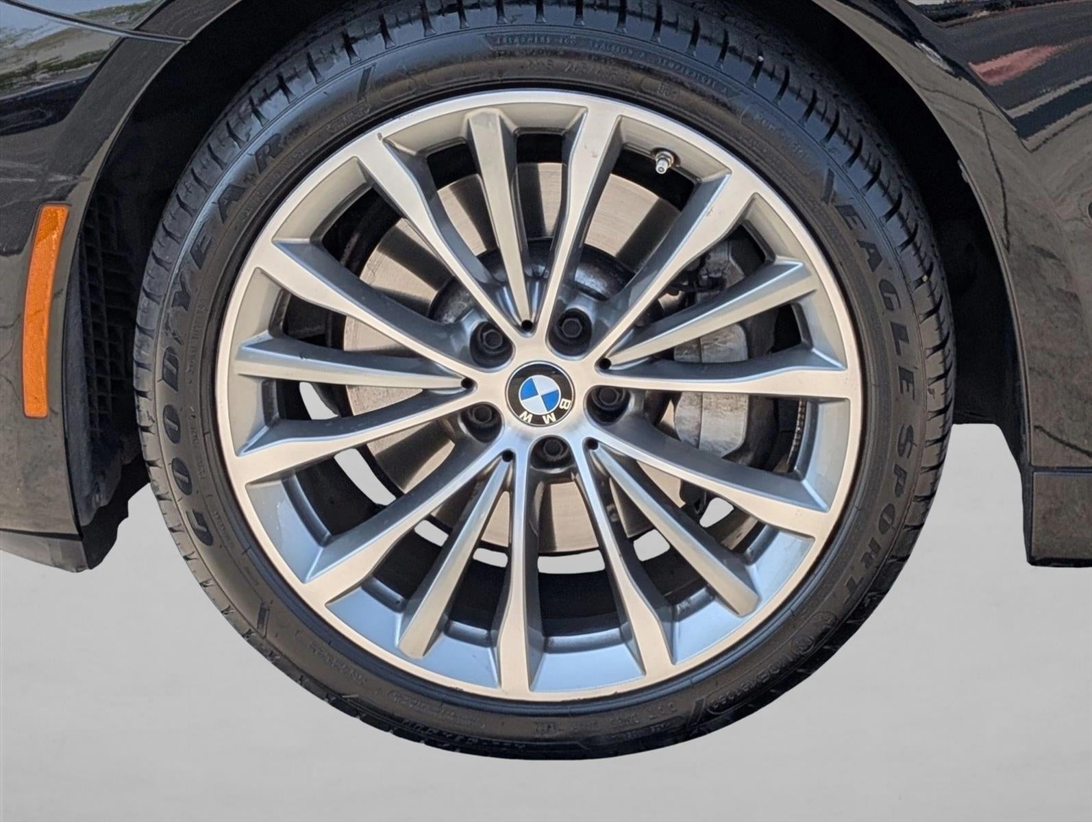 2023 BMW 530i Sedan
