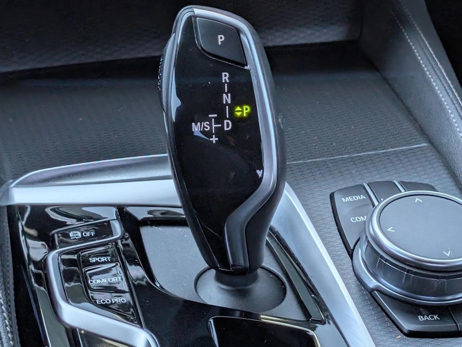 2023 BMW 530i Sedan