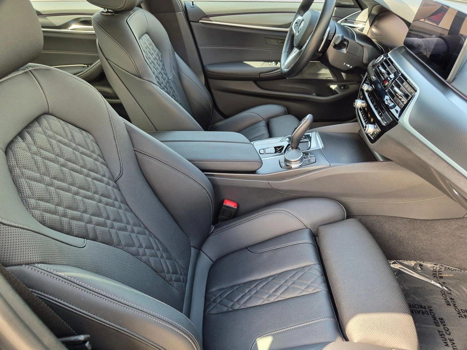 2023 BMW 540i Sedan