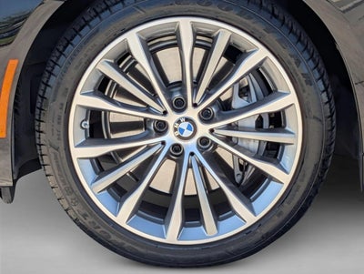 2023 BMW 540i Sedan