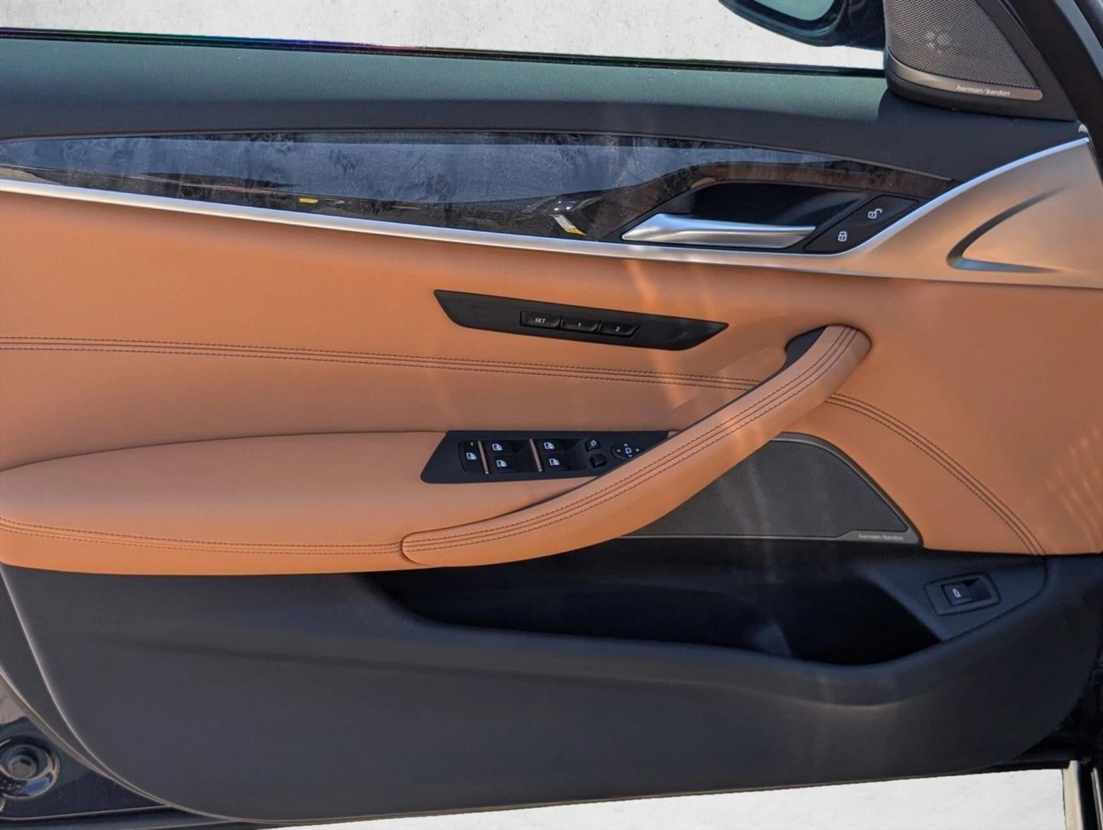 2023 BMW 540i Sedan
