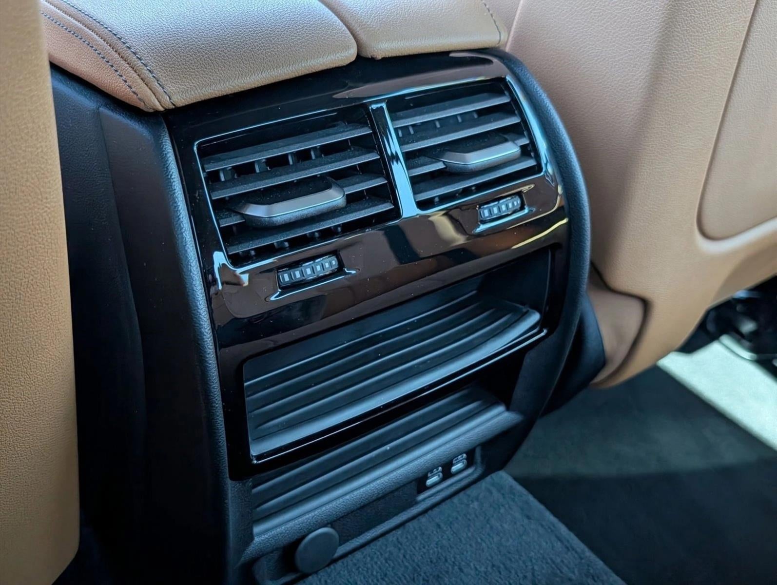 2023 BMW 540i Sedan