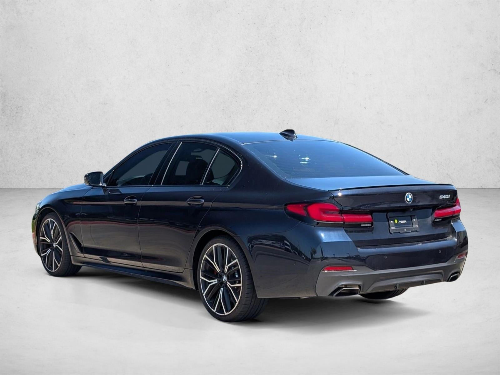 2023 BMW 540i Sedan