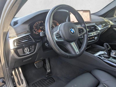 2023 BMW 540i Sedan