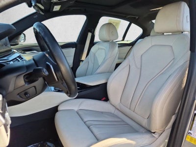 2023 BMW 540i Sedan
