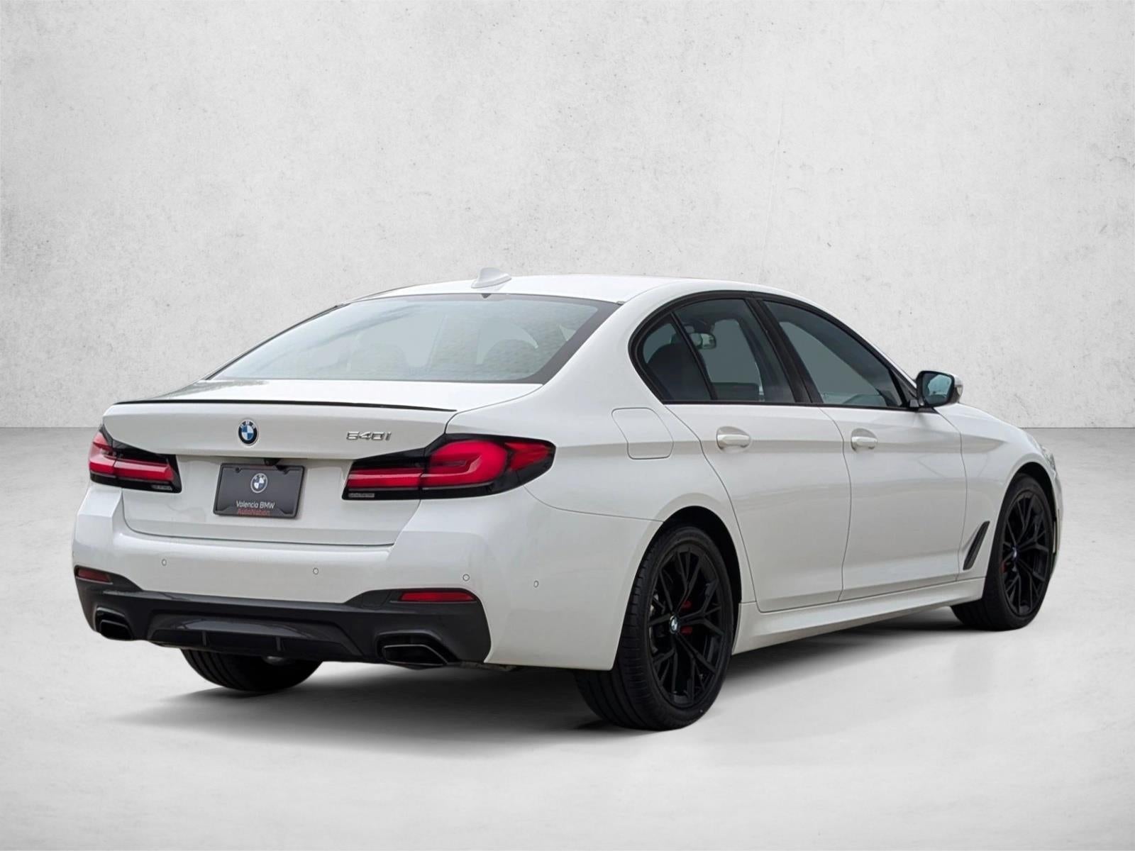 2023 BMW 540i Sedan