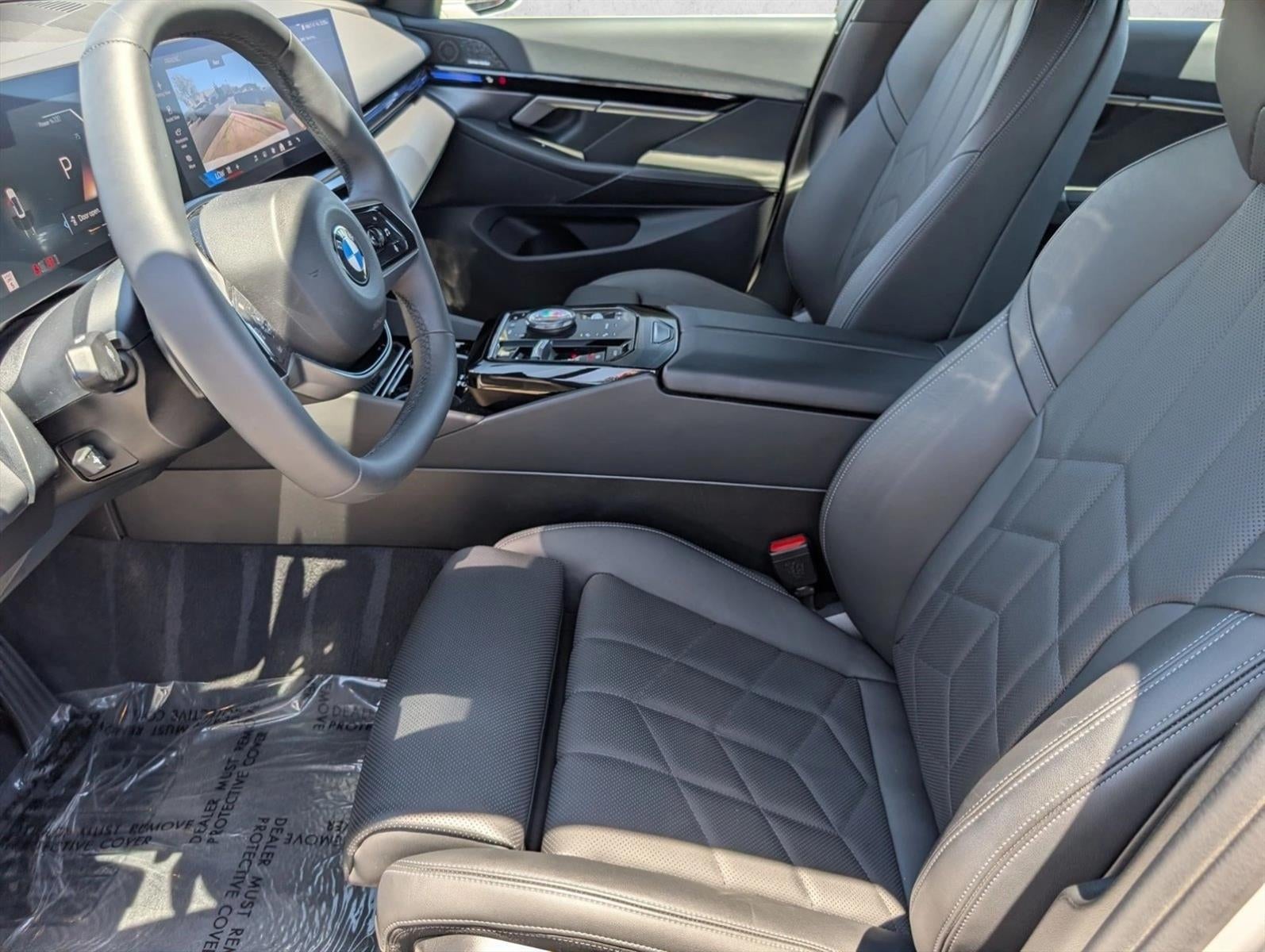 2025 BMW 530i xDrive Sedan