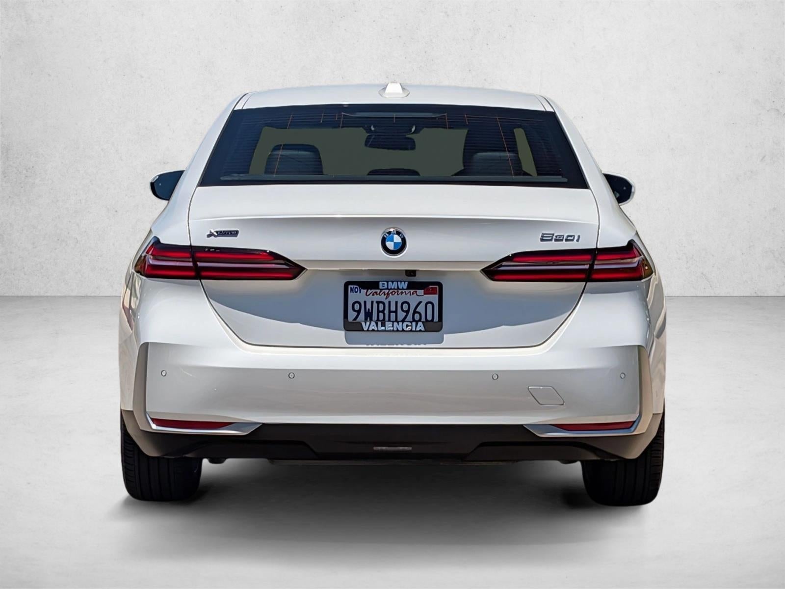 2025 BMW 530i xDrive Sedan