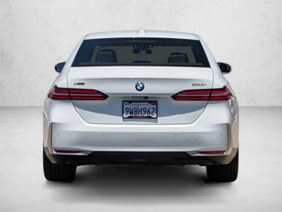 2025 BMW 530i xDrive Sedan