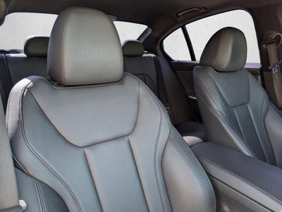 2020 BMW 330i Sedan