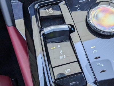 2025 BMW 540i xDrive Sedan