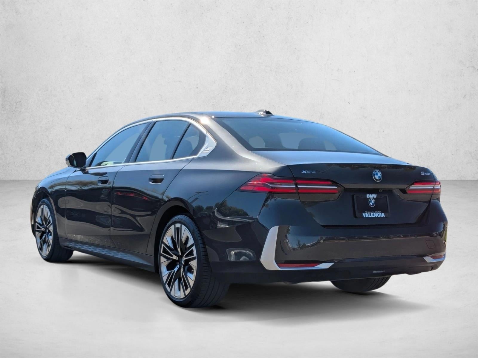 2025 BMW 540i xDrive Sedan