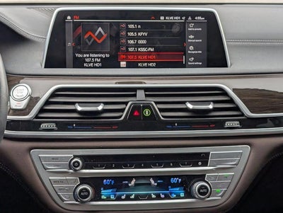2022 BMW 750i xDrive Sedan