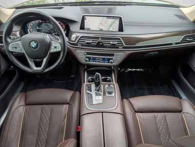 2022 BMW 750i xDrive Sedan