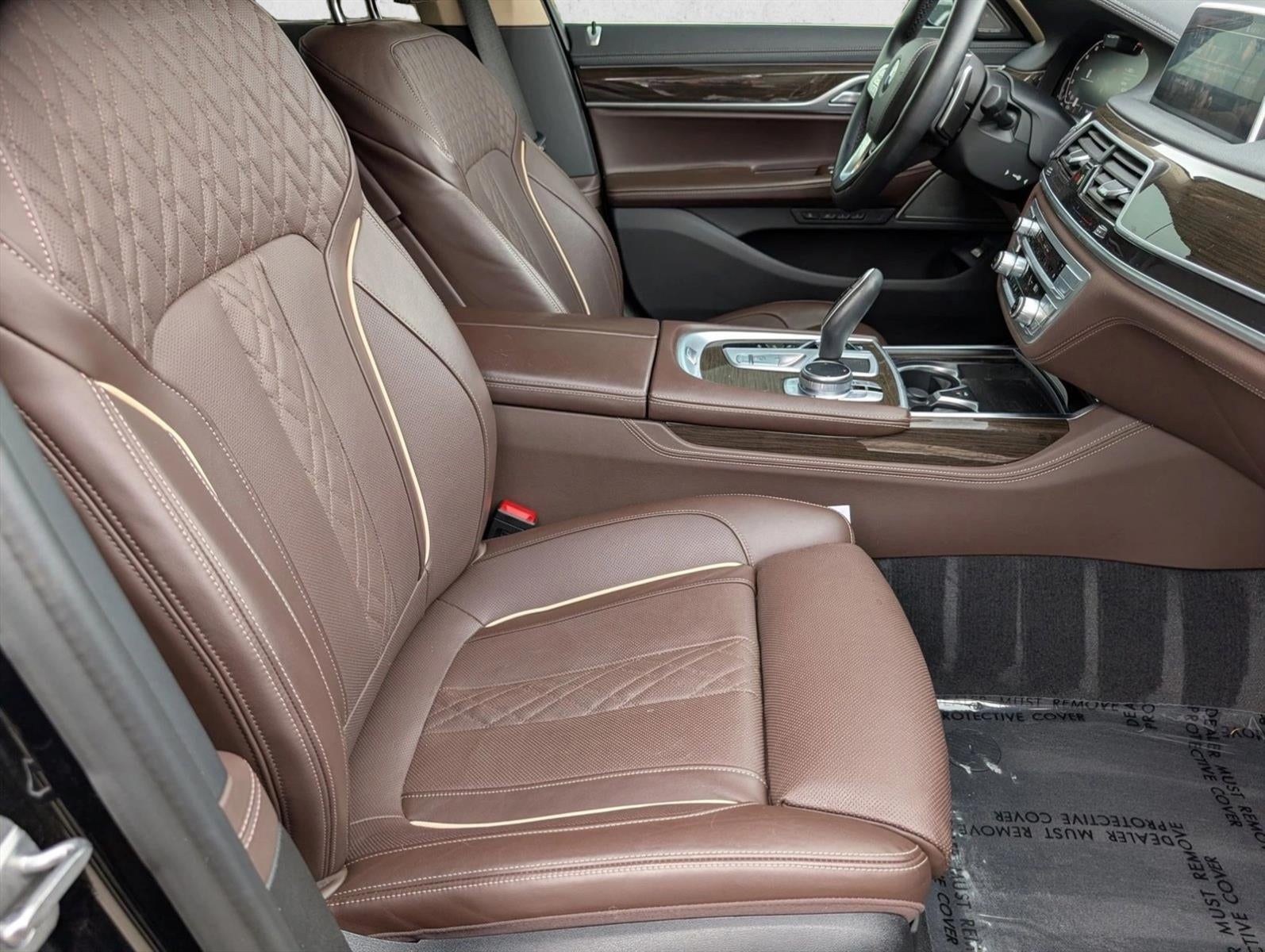 2022 BMW 750i xDrive Sedan