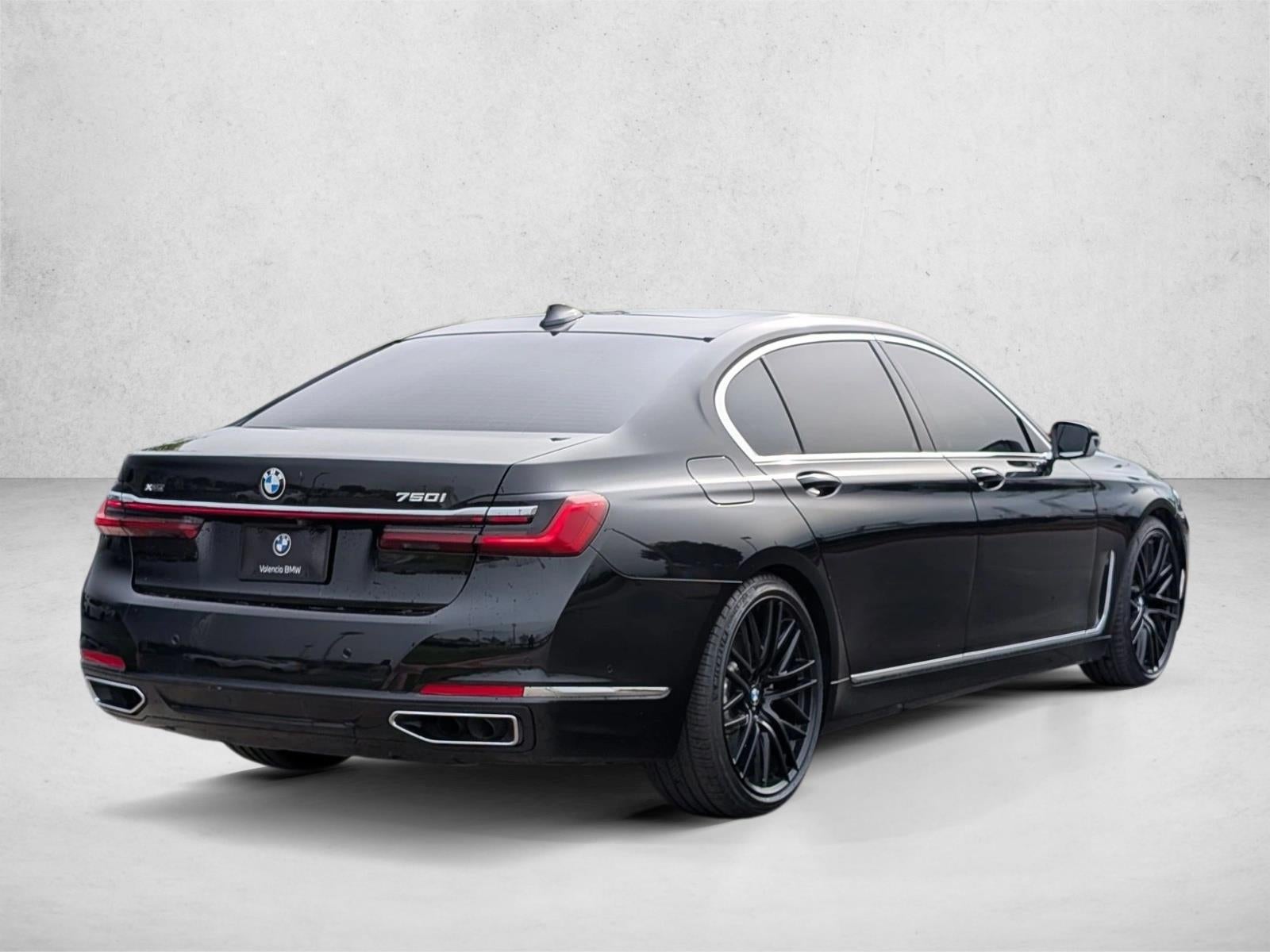 2022 BMW 750i xDrive Sedan