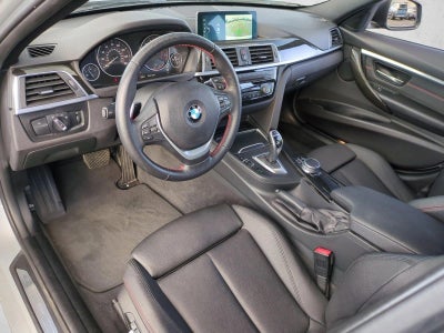 2017 BMW 330i Sedan