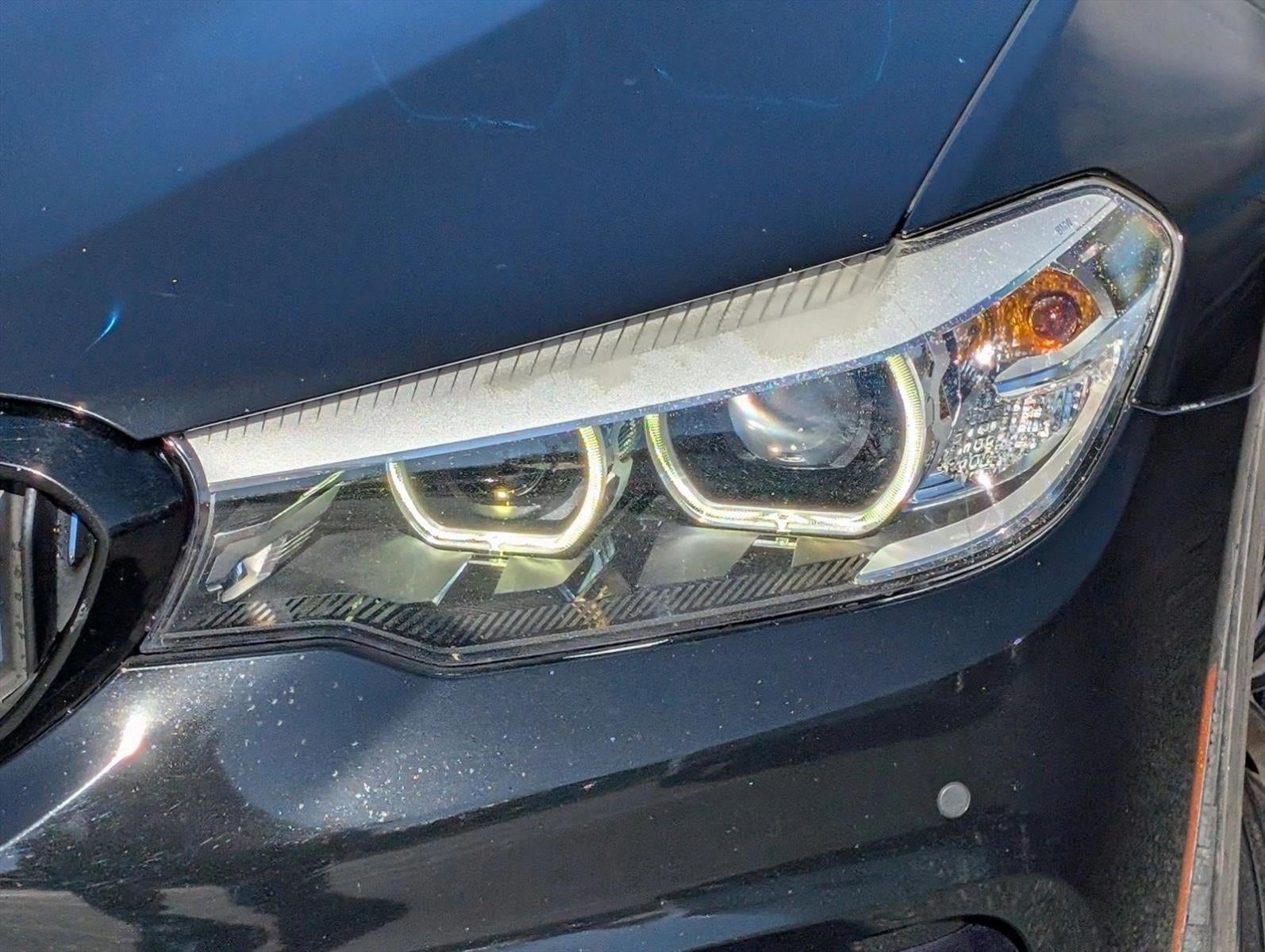 2018 BMW 530e iPerformance Plug-In Hybrid