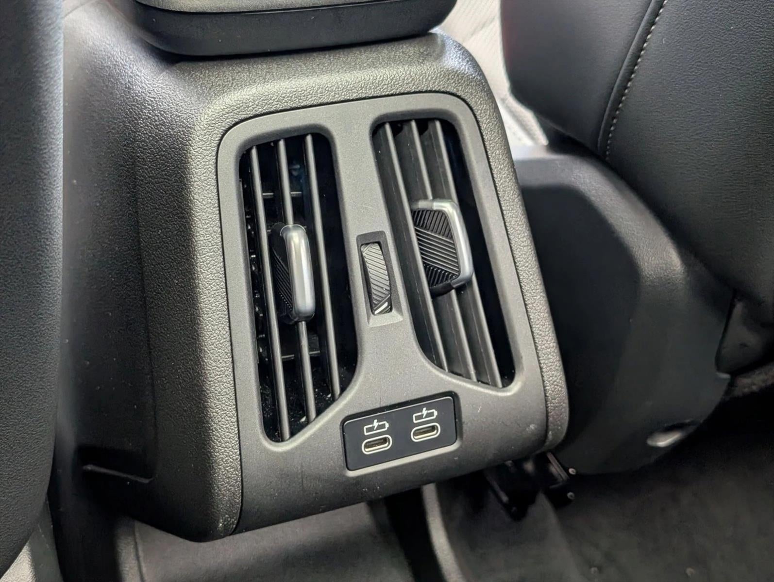 2025 BMW X1 xDrive28i Sports Activity Vehicle