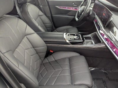 2025 BMW i7 eDrive50 Sedan