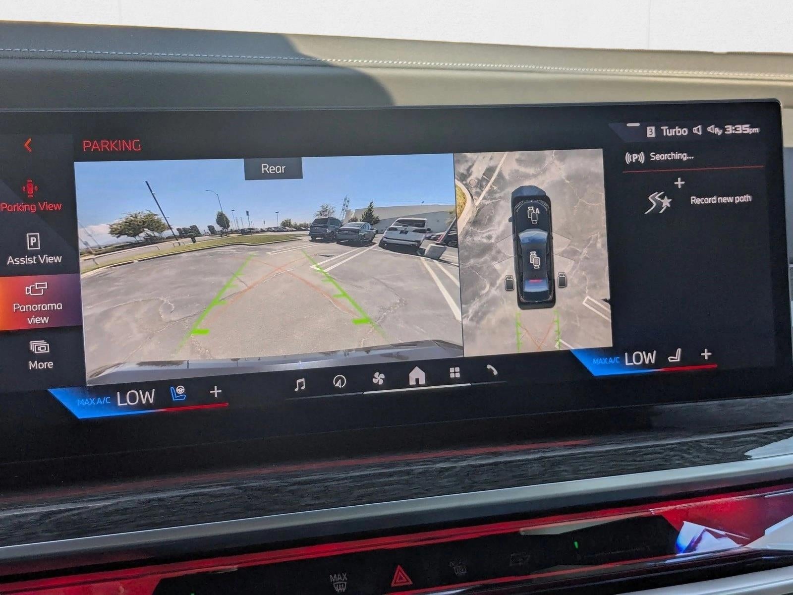 2024 BMW i7 M70 Sedan