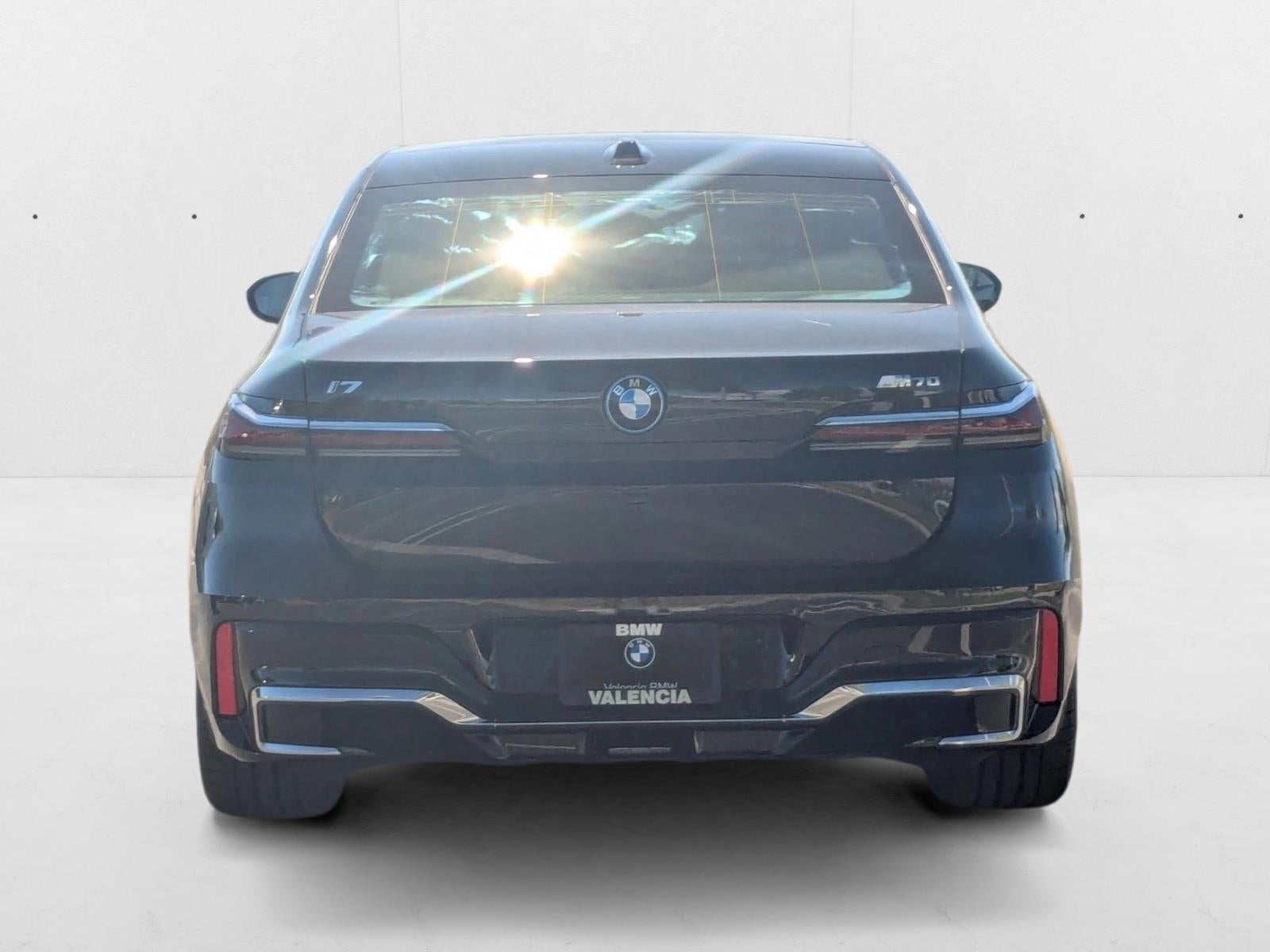 2024 BMW i7 M70 Sedan