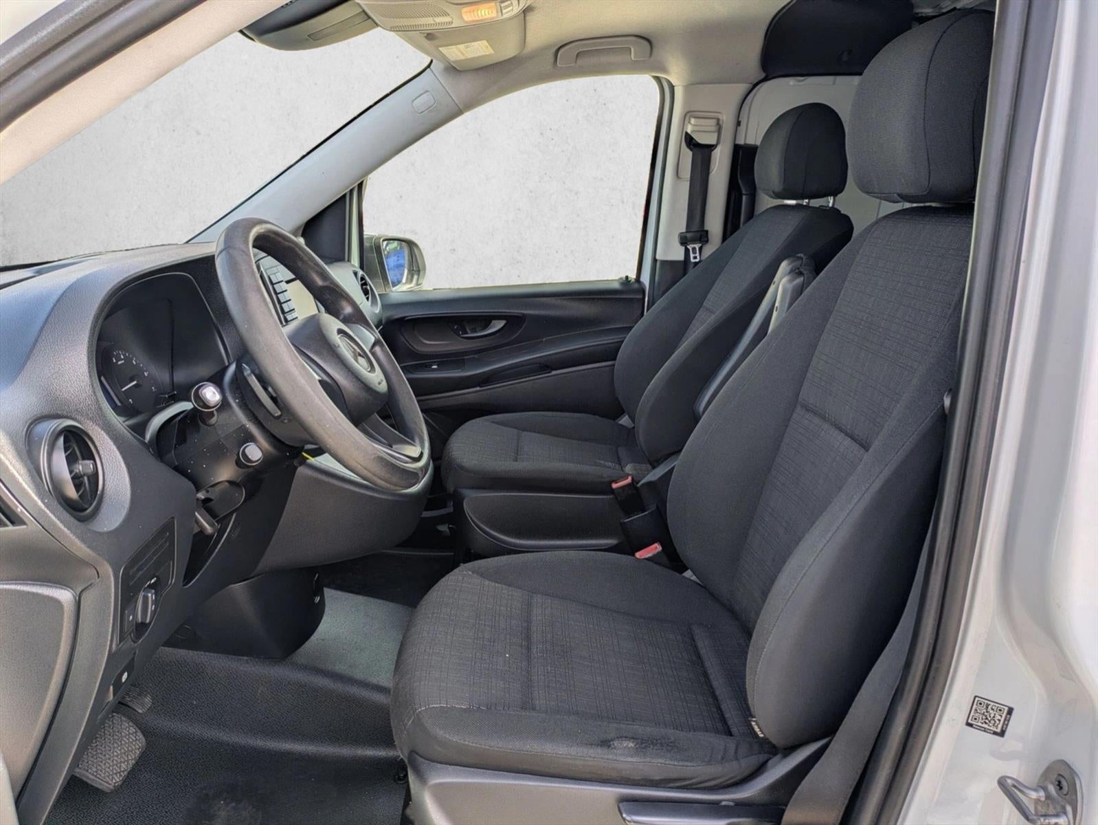 2020 Mercedes-Benz Metris Cargo Van Standard Roof 126" Wheelbase