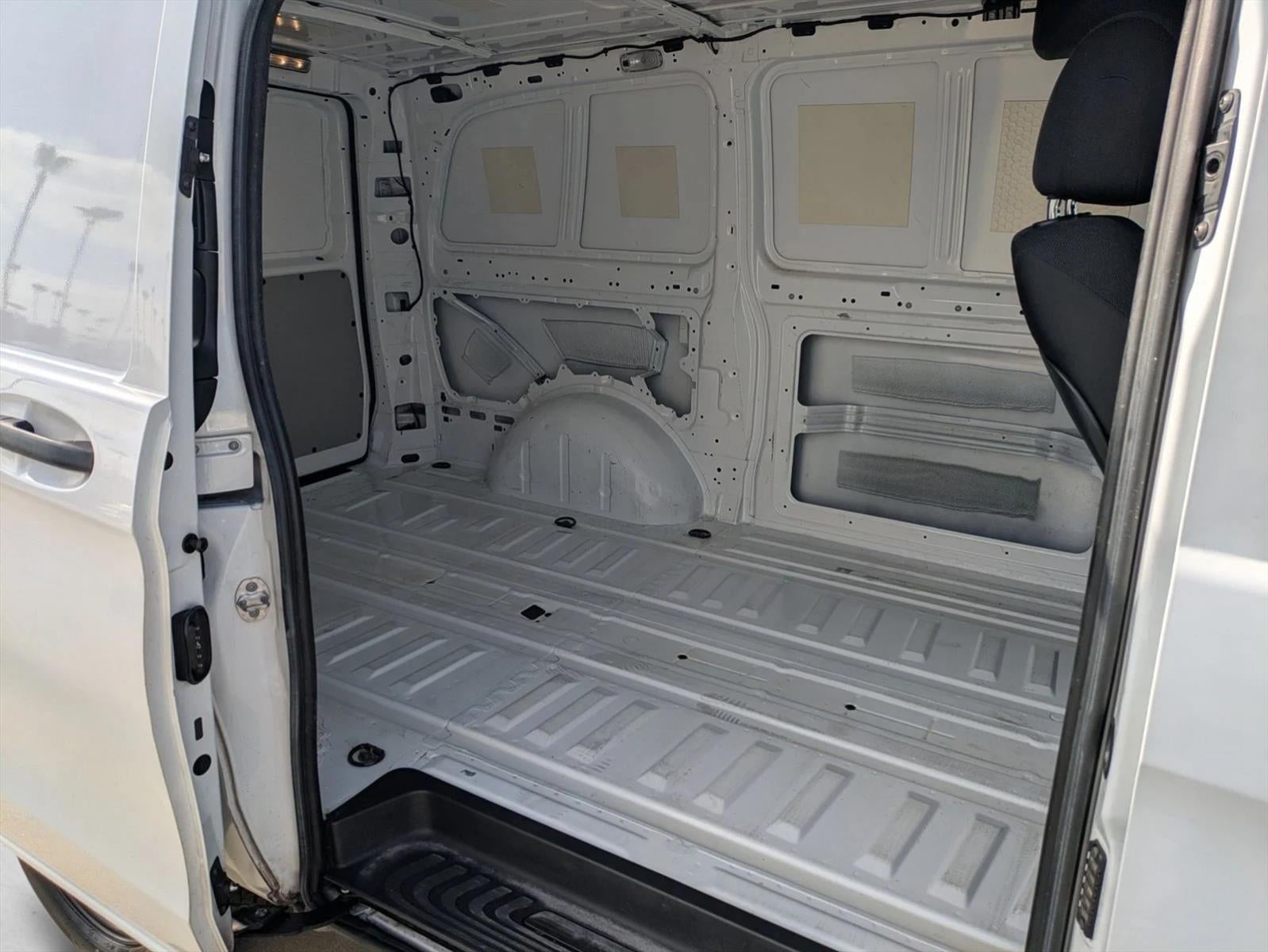 2020 Mercedes-Benz Metris Cargo Van Standard Roof 126" Wheelbase