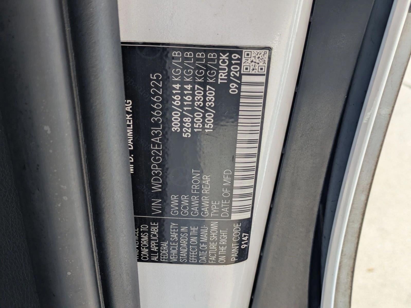 2020 Mercedes-Benz Metris Cargo Van Standard Roof 126" Wheelbase