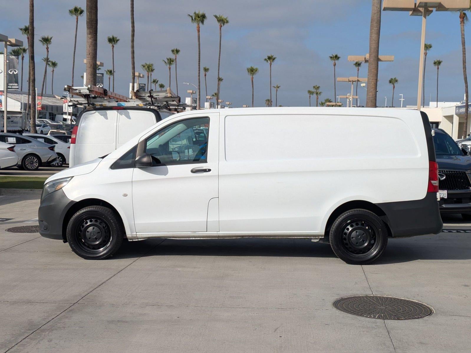 2020 Mercedes-Benz Metris Cargo Van Standard Roof 126" Wheelbase