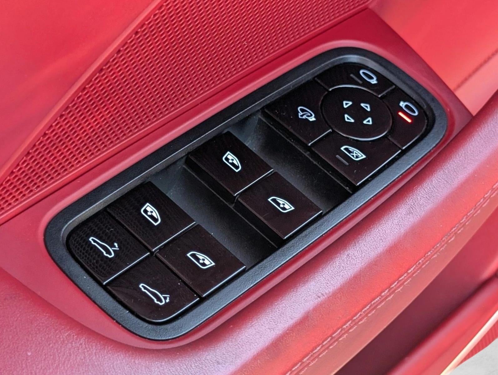 2021 Porsche Panamera GTS AWD