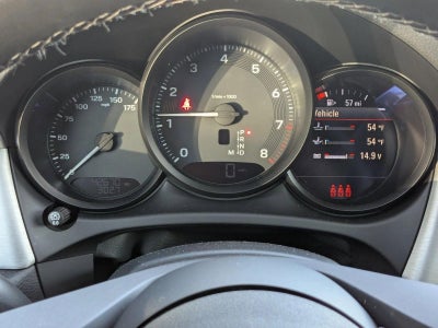 2022 Porsche Macan AWD