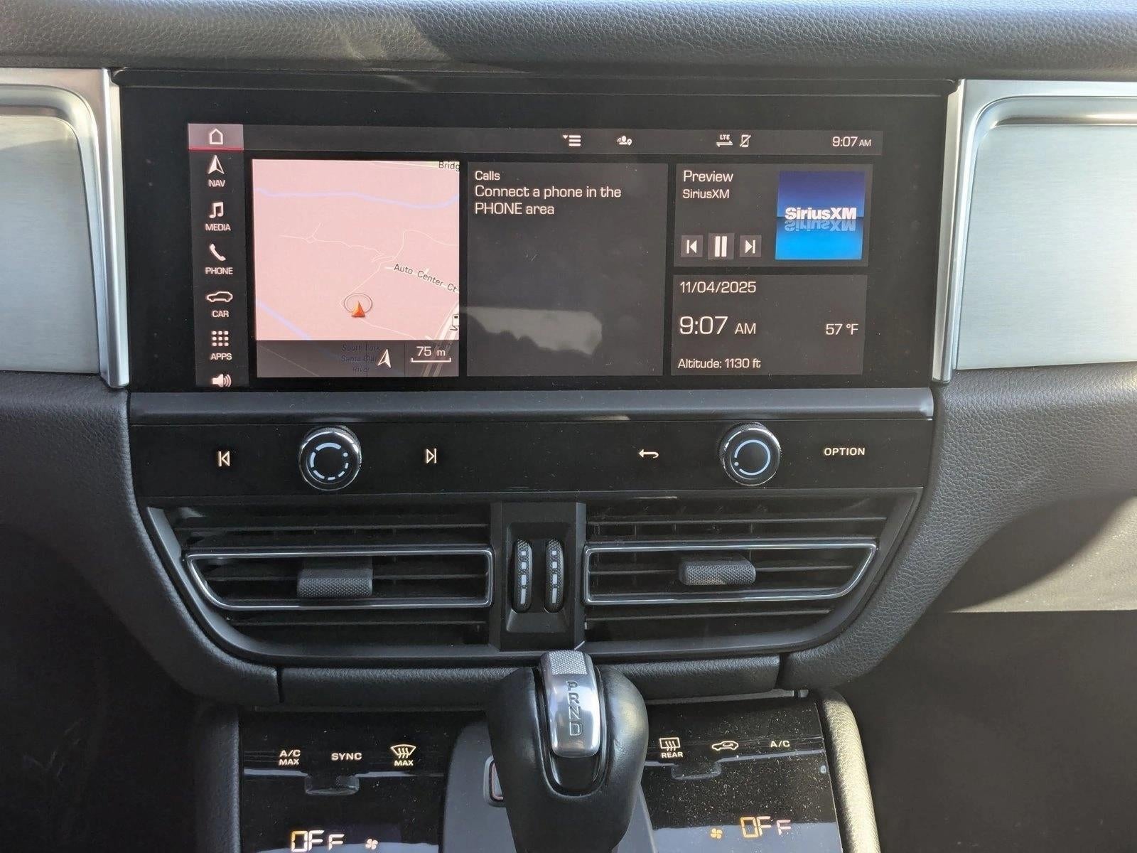 2022 Porsche Macan AWD