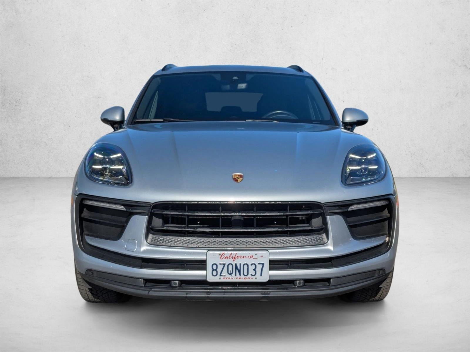 2022 Porsche Macan AWD