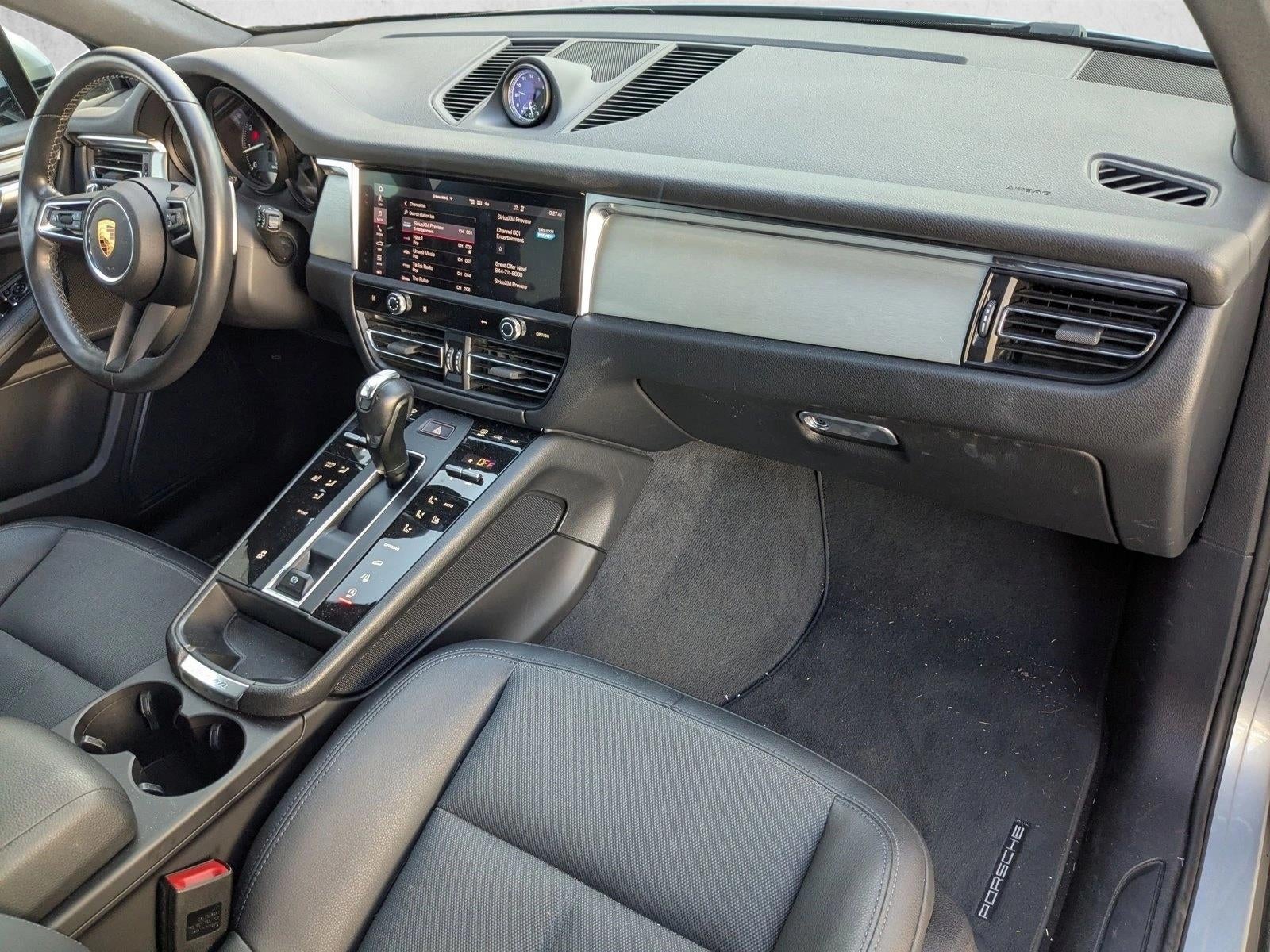 2022 Porsche Macan AWD