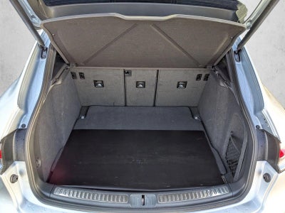 2022 Porsche Macan AWD