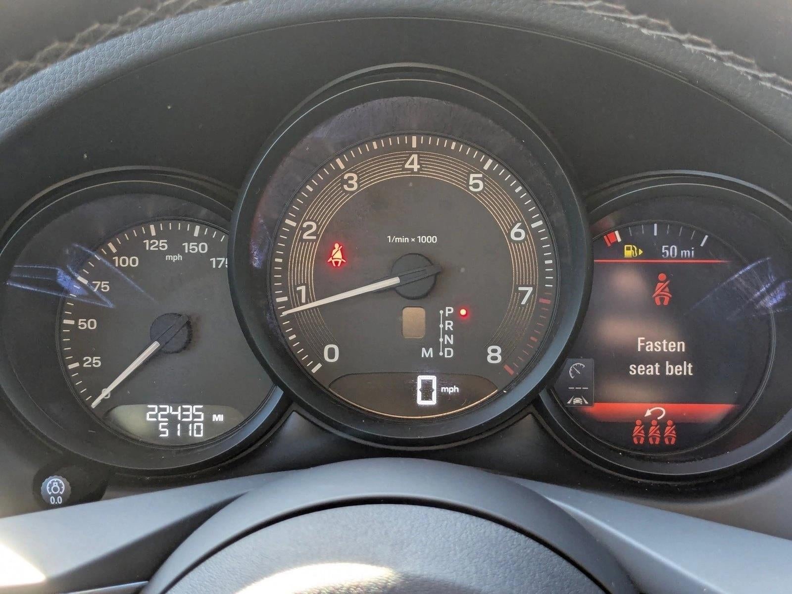 2024 Porsche Macan AWD