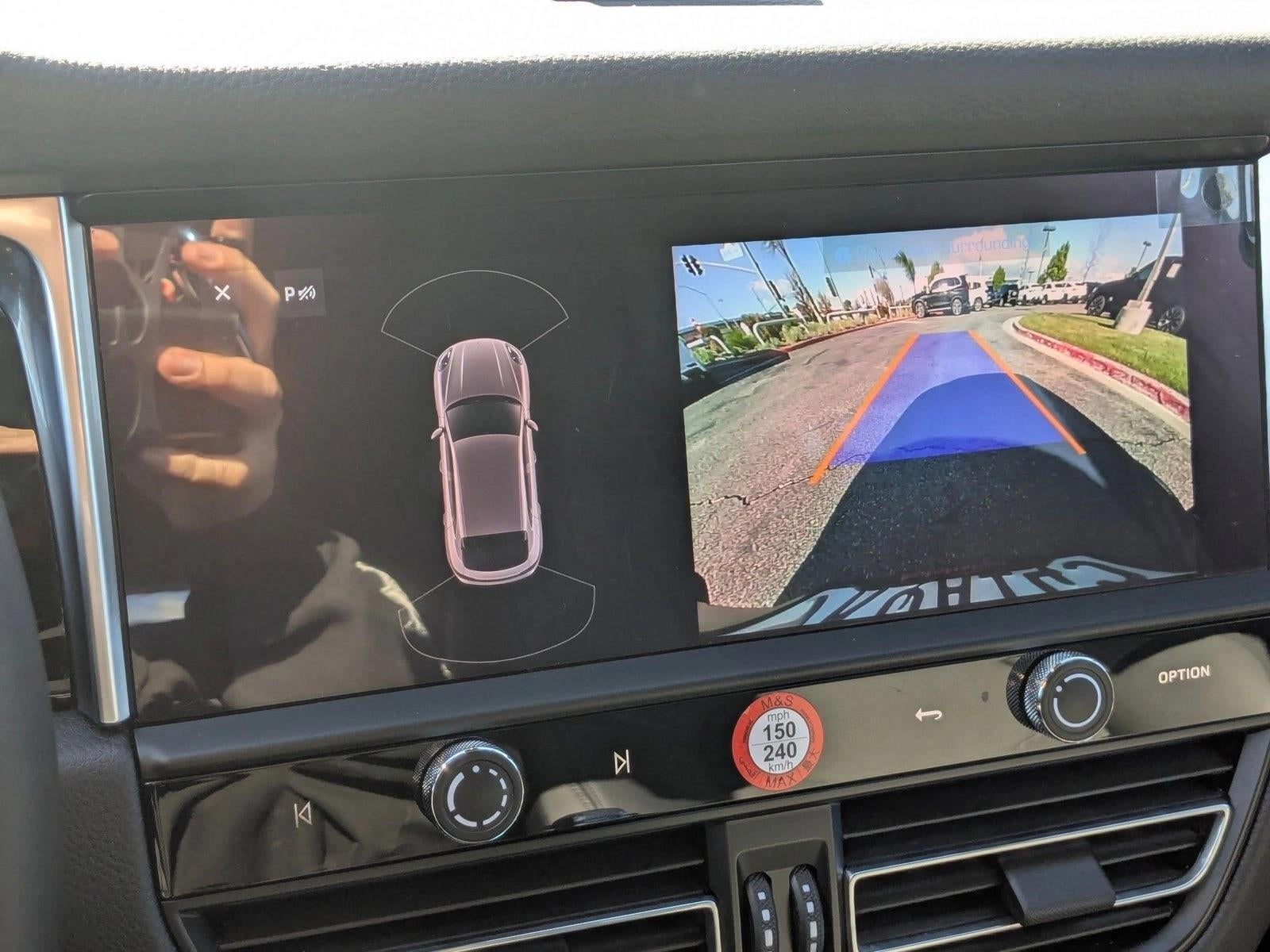 2024 Porsche Macan AWD