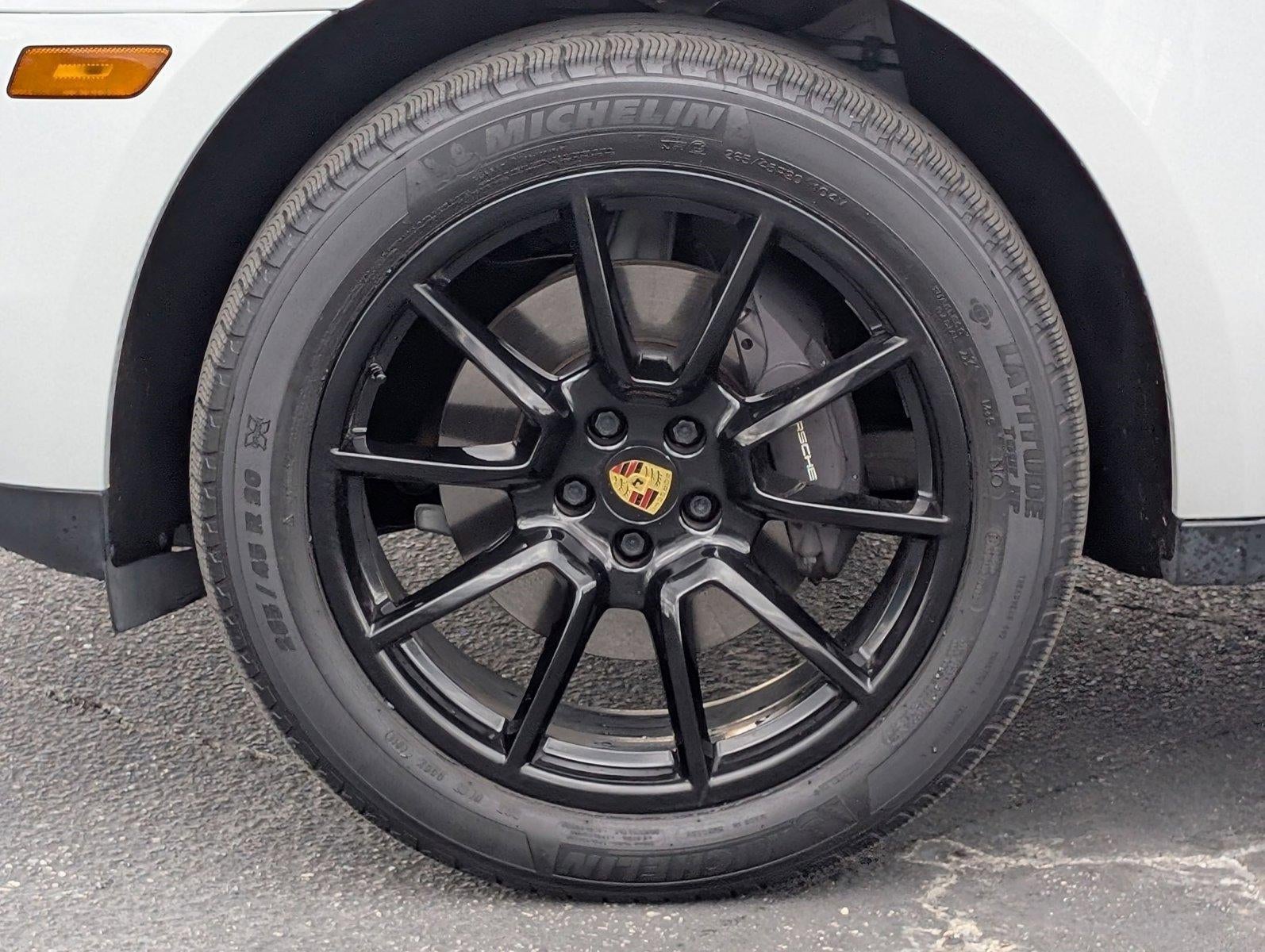 2017 Porsche Macan AWD