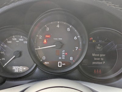 2022 Porsche Macan AWD