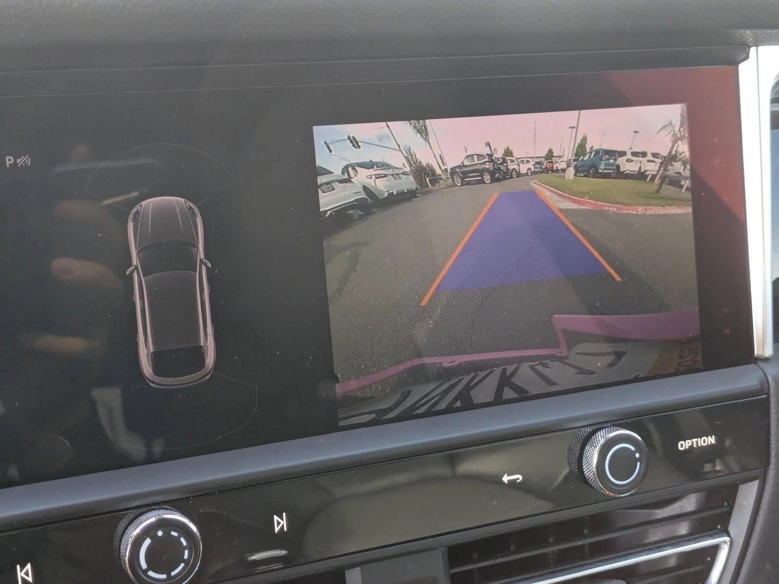 2022 Porsche Macan AWD