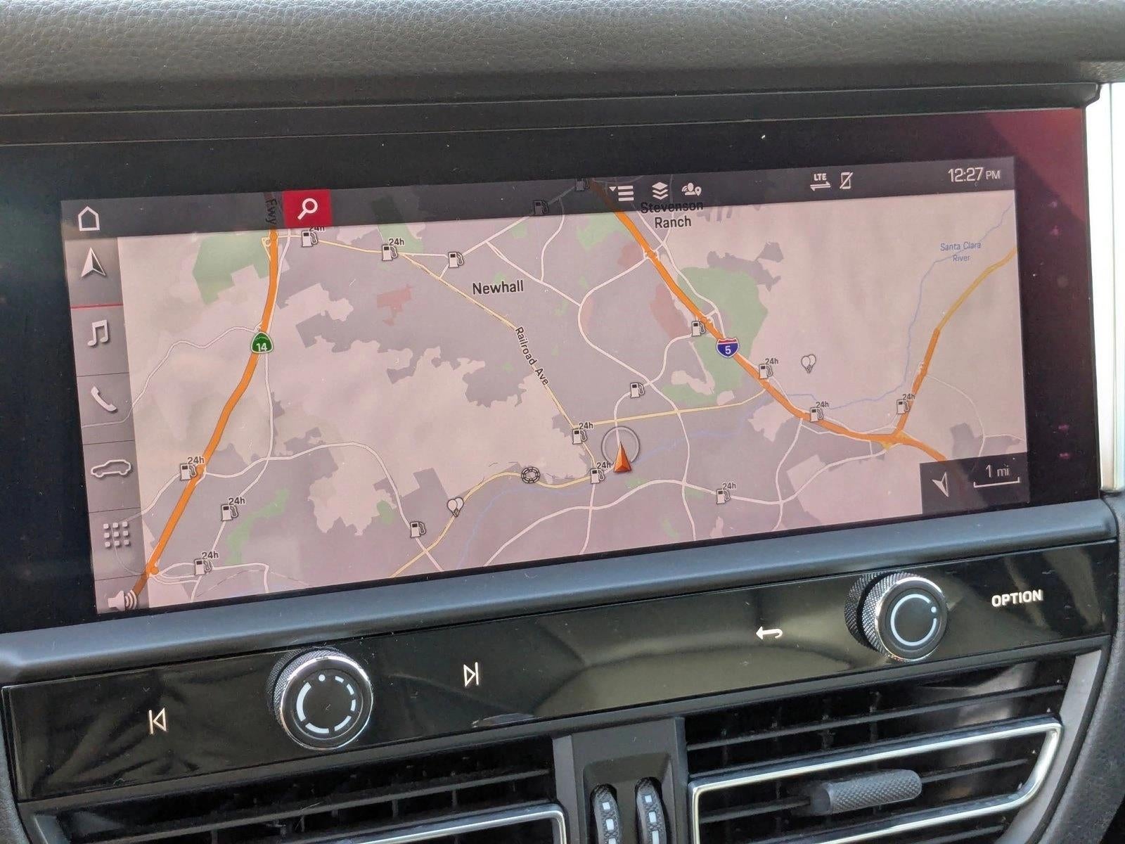 2022 Porsche Macan AWD