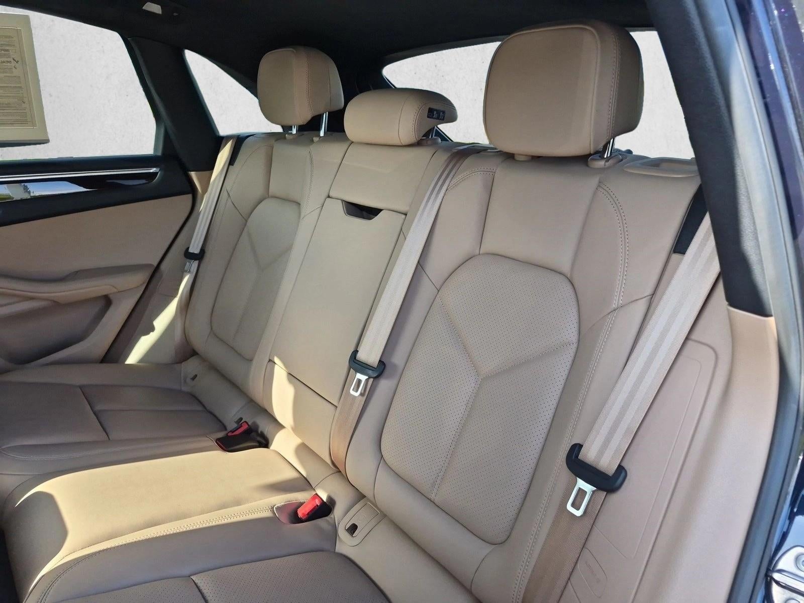 2020 Porsche Macan AWD