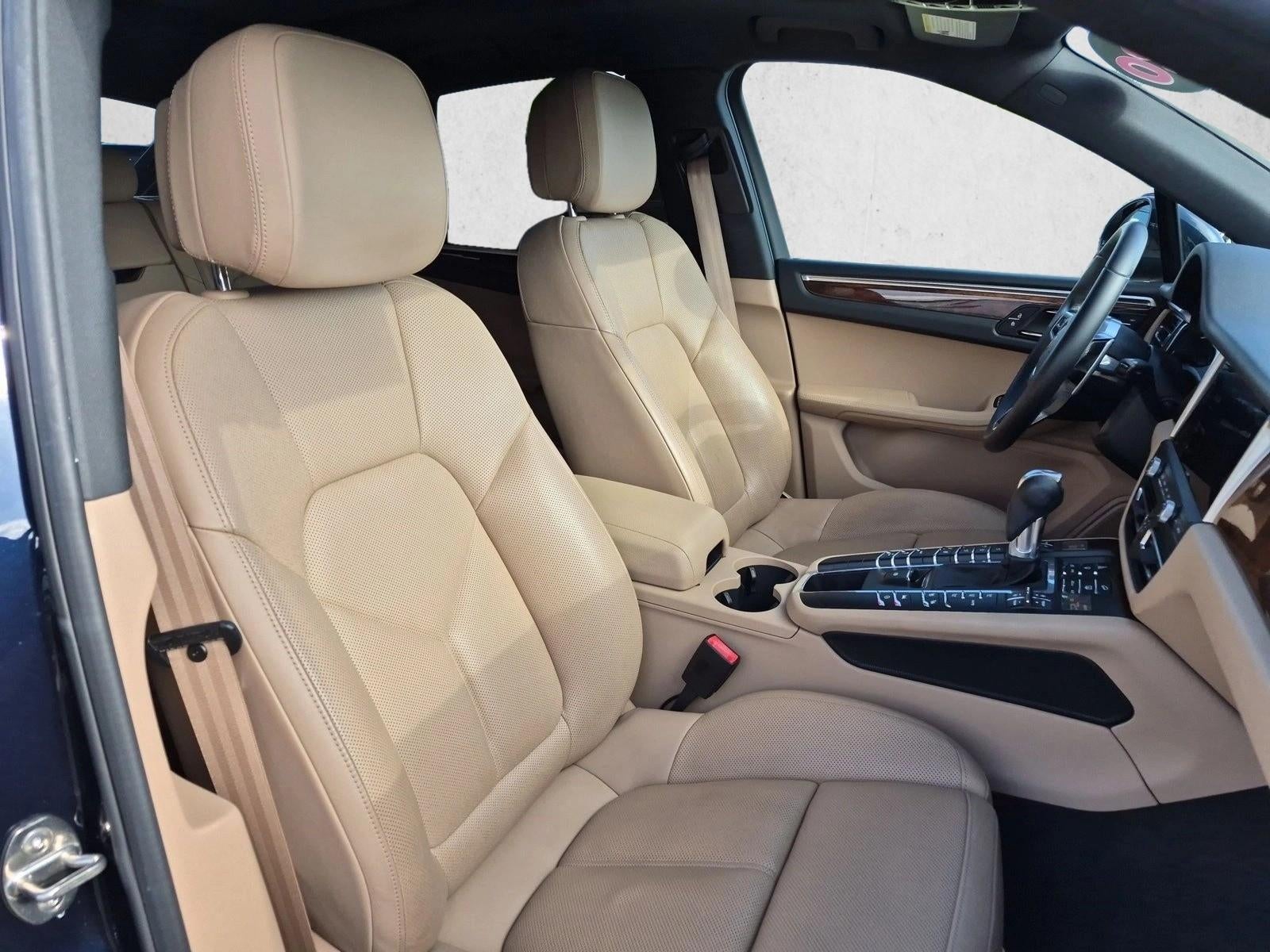 2020 Porsche Macan AWD