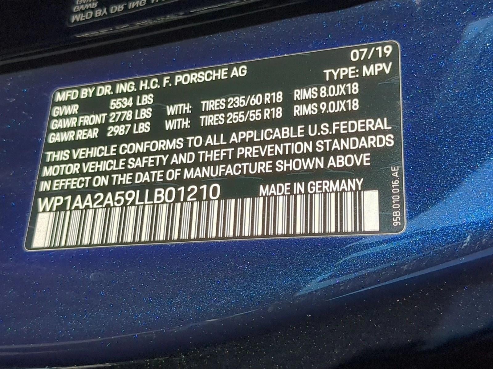 2020 Porsche Macan AWD